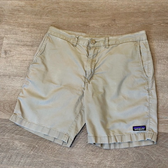 COPY - Patagonia Mens 32” hemp short - Picture 2 of 5